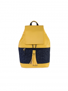 Trending Bags| Styling 2018 | Kirti Jindal, Veuza.com
