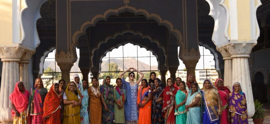 Sanjana Sanghi celebrates women's day